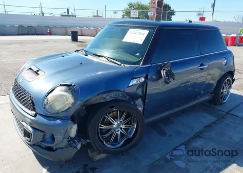 2011 Mini Cooper S from USA, damaged, VIN WMWSV3C58BTY21302